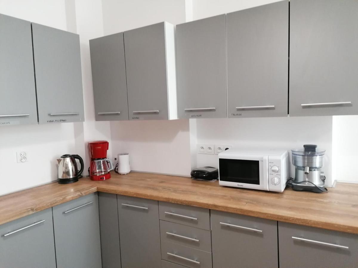 Hostel Tulip - Pokoj Jednoosobowy Nr 1 Ze Wspolna Lazienka I Kuchnia Щецин Екстер'єр фото